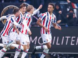 Willem II viert de 1-0 (foto: Orange Pictures).