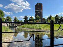 De nieuwe rivier met de watertoren in Helmond (foto: gemeente Helmond).