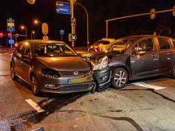 Botsing op N279 bij Ommel