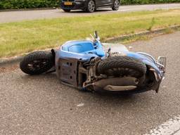 Scooterrijdster gewond bij botsing in Helmond