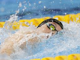 Steenbergen behoudt wereldtitel op 100 meter vrije slag
