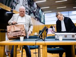 Peter Gillis en advocaat Erik Braun (bron: ANP)