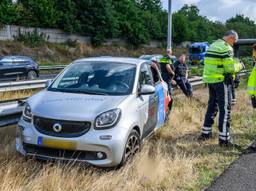 Vrouw gewond naar ziekenhuis na ongeluk op A58, bestuurder rijdt weg