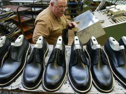 De schoenenfabriek van Van Lier in het Brabantse Loon op Zand (foto: ANP).