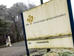Het asielzoekerscentrum in Budel (foto: ANP).