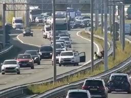 Op de A2 bij Eindhoven gebeurde een ongeluk (foto: Rijkswaterstaat Verkeersinformatie).