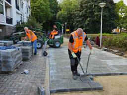 Stratenmakers aan het werk in Eindhoven. (foto: Jelle Oosterveld)