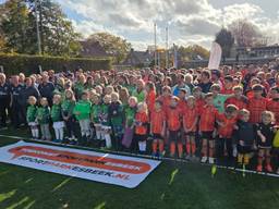 Dorp gaat als ‘dikkerdje’ op de foto: ‘Sportpark is op’