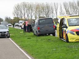 Botsing met drie voertuigen in Etten-Leur