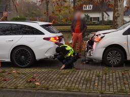 Beide hebben schade opgelopen door de botsing (Foto: Harrie Grijseels / Persbureau Heitink)