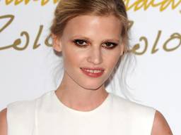 Lara Stone