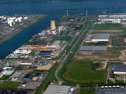 De haven van Moerdijk