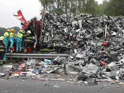 De chaos is groot op de A2 na het ongeluk