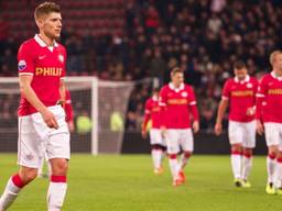 Stijn Schaars (foto, links) terug op de training bij PSV