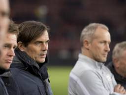 Phillip Cocu heeft het lastig tijdens zijn eerste maanden als coach. (Foto: ANP)