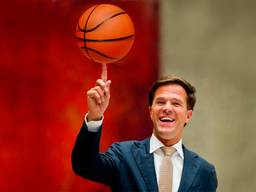 Mark Rutte een basketbaltalent?