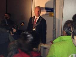 Burgemeester Peter Noordanus brengt eerste stem uit in Tilburg
