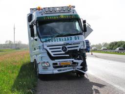 Ongeval op A59 bij Terheijden. (foto: Rob de Haas/Mainstay Media Breda)