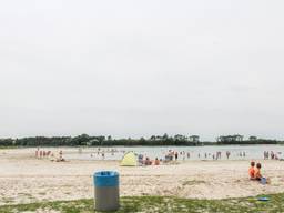 Drukte bij Strandbad Nederheide (foto: Tom Swinkels)