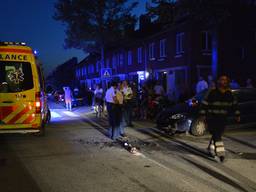 Motorrijder gewond bij botsing (foto: Perry Roovers/SQ Vision)