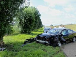 Gewonden na botsing (foto: Bart Meesters/Meesters Multimedia)