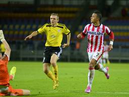 Memphis Depay was met twee doelpunten de grote man bij PSV (Foto: VI Images) 