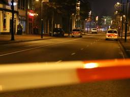 Politie bezig met onderzoek (foto: Gabor Heeres / SQ Vision)