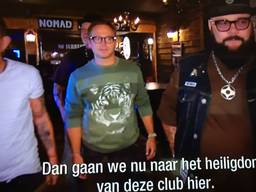 Guus Meeuwis op bezoek bij No Surrender (Foto: Meeuwis & De Mol)