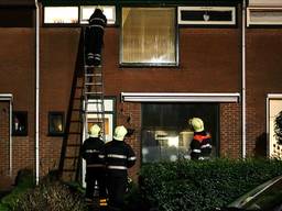 'Wij komen u redden', zal de brandweer hebben gezegd (foto: Mathijs Bertens/Stuve Fotografie)