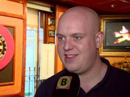 Michael van Gerwen is regerend wereldkampioen darts. 