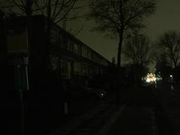 1600 huishoudens zonder stroom in Woensel (Foto: Emile Vaessen)
