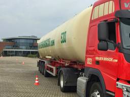 Een wagen van Van den Bosch (Foto: Archief)