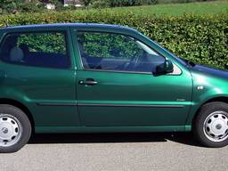 De man reed in een groene Volkwagen Polo met het meisje naar Portugal (archieffoto)