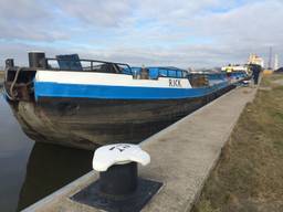 Een minuut stilte voor vermiste schipper tijdens carnavalsfeest in Moerdijk