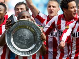 PSV verovert de landstitel in 2008 (Foto: ANP)