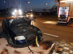 De bestuurder vluchtte na het ongeluk. (foto: SQ Vision)