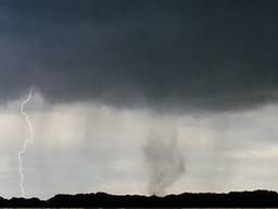 De tornado in Liessel (foto: Len / Weerwoord)