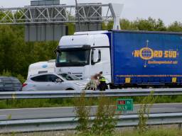 Ongeluk op de A2 bij Eindhoven (foto: Hans van Hamersveld)