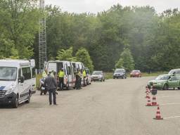 Verkeerscontrole in Nuenen (foto: Sem van Rijssel / SQ Vision)