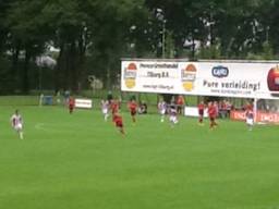 Willem II oefent tegen Helmond Sport (foto: @WillemII / Twitter)