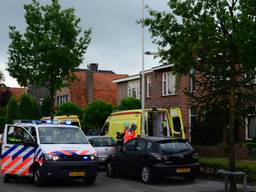 Verschilende hulpdiensten kwamen naar de Tilburgseweg. (Foto: Rob de Haas/Mainstay Media Breda).