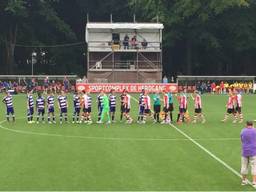 PSV plaatste zich via een gelijkspel tegen Anderlecht. (Foto: Paul Post).