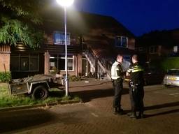 De politie heeft het huis afgezet (foto: SK-Media).