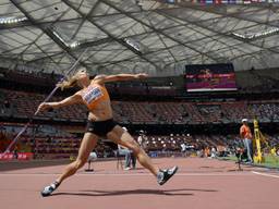 Nadine Broersen uit Dongen rukt op naar tweede plaats zevenkamp bij WK in Peking (Foto: ANP)