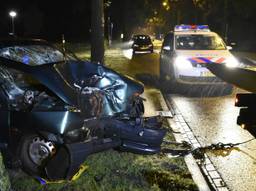 Hoe het ongeluk kon gebeuren, is nog niet bekend. (Foto: Maickel Keijzers/Hendriks Multi Media).