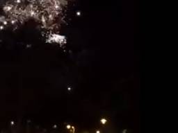 Het vuurwerk in het (verticaal gefilmde) filmpje van Vak T