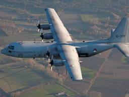 Een C-130 wordt ingezet voor wereldwijd luchttransport. (Foto: Koninklijke Luchtmacht).