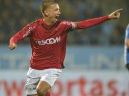 Kevin Visser viert zijn doelpunt tegen FC Eindhoven