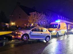 Auto's botsen in Tilburg (Foto: Toby de Kort).