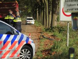 Bij het ongeluk kwam een wielrenner om het leven (Foto: Alexander Vingerhoeds / Obscura Foto)